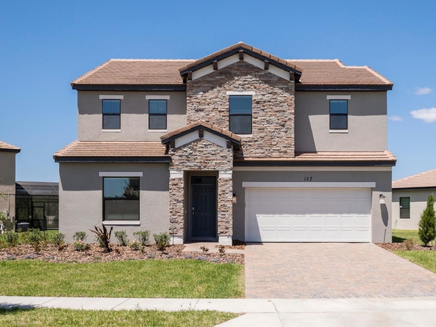 6 Bedroom - 2
