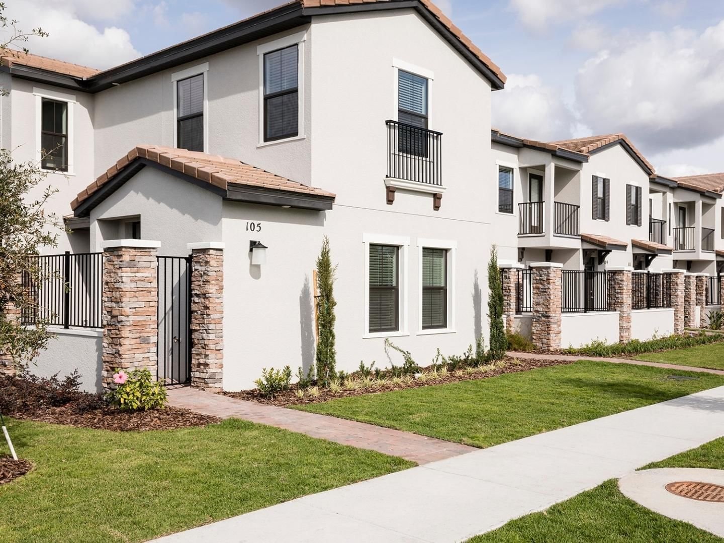 3 Bedroom/ 2.5 Bathroom Townhouse